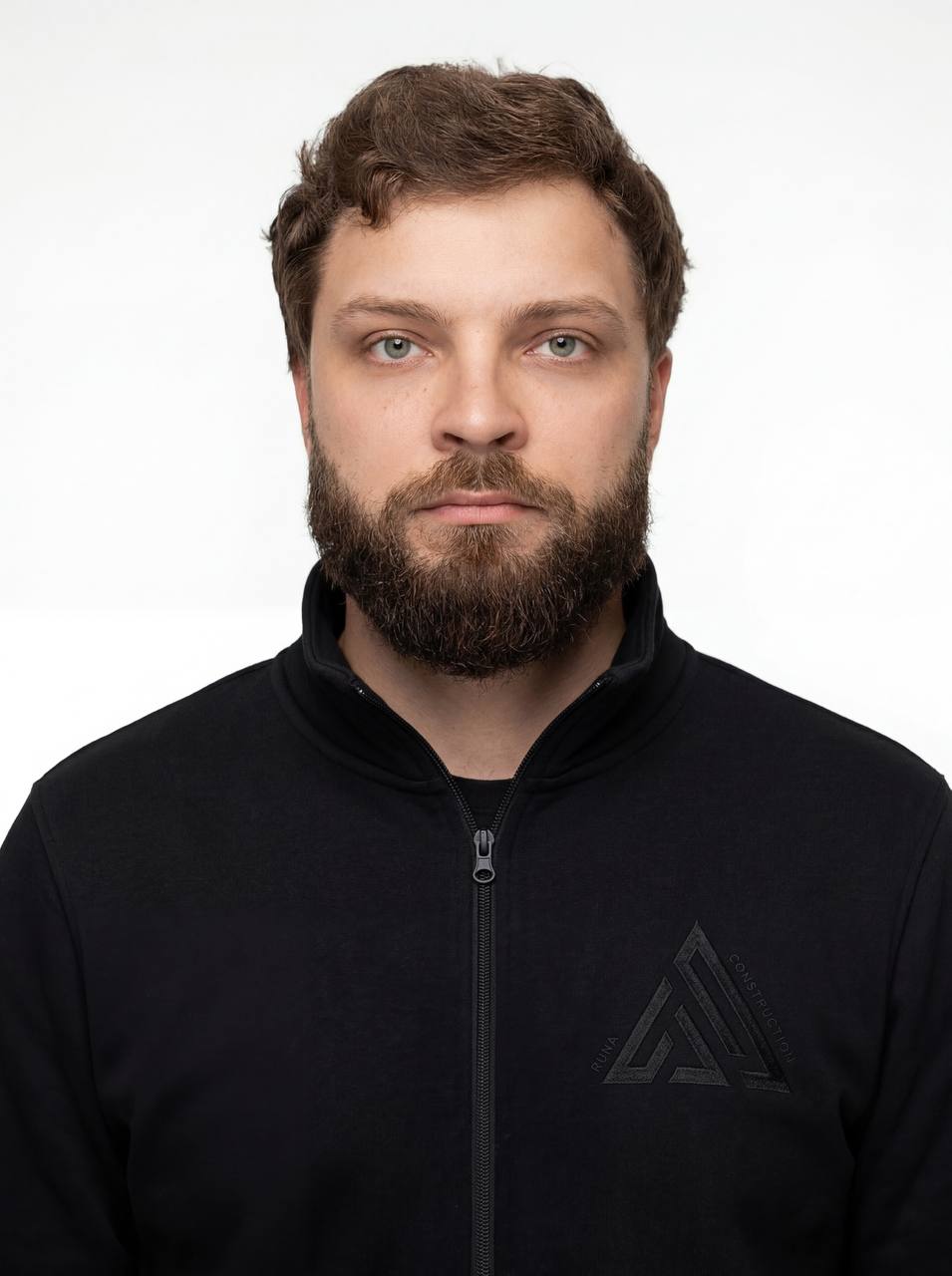 Максим
